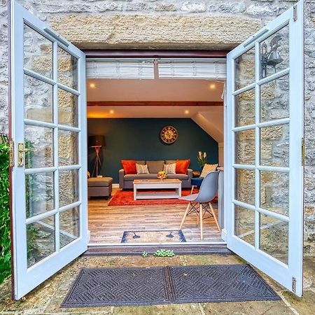 Delightful Two-Bedroom Cottage In The Heart Of Bakewell Kültér fotó